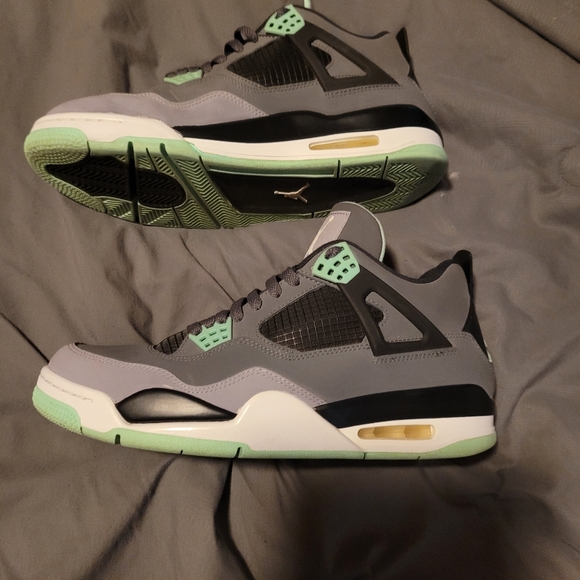 Jordan 4 Green glow - Picture 4 of 8